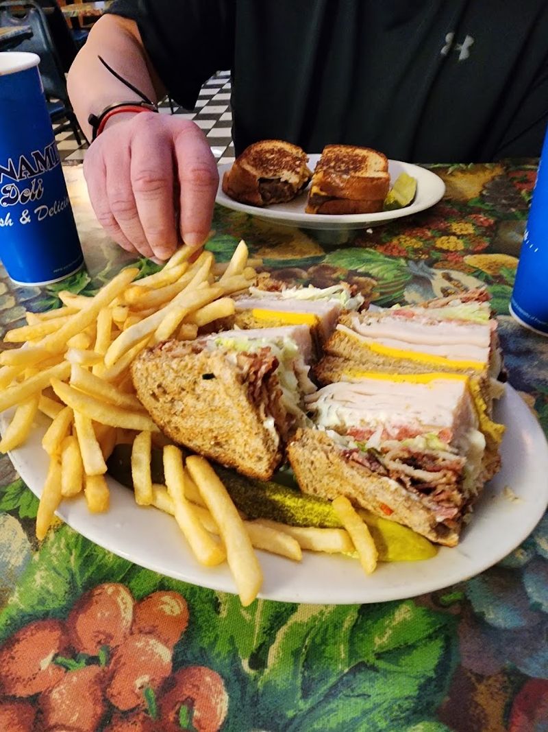 Pimento Cheese Sandwich — A Southern Classic With Deep Roots