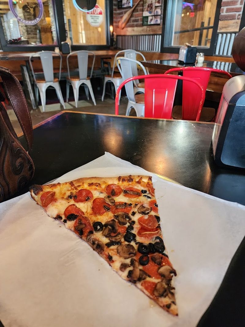 Pinky G's Pizzeria - Jackson, Wyoming