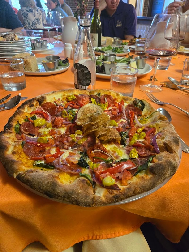 Pizzas With Personality to Spare Pizzas With Personality to Spare