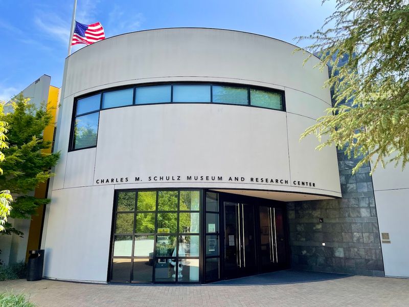 Practical Tips for Planning Your Visit to the Museum