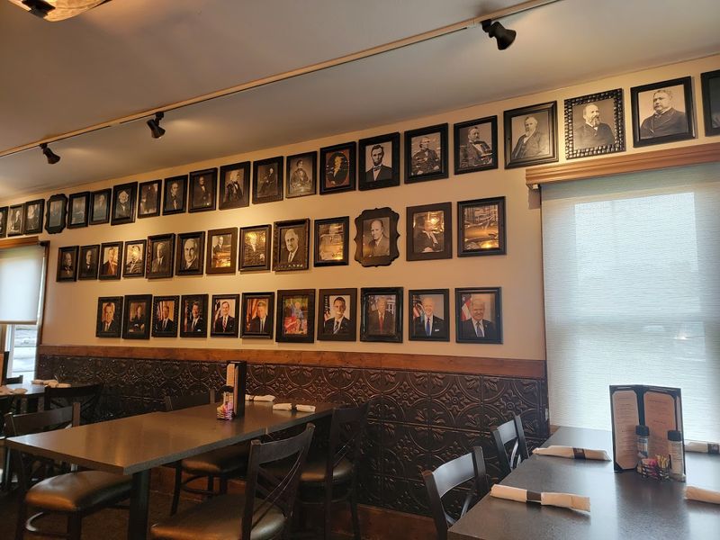 Presidential Decor That Tells a Story Presidential Decor That Tells a Story