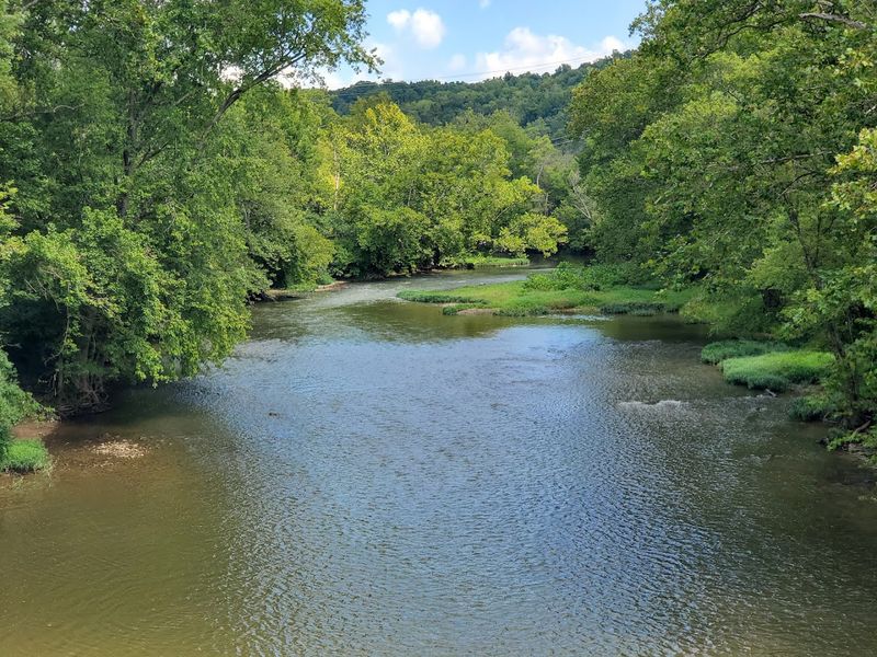 Proximity to Caesar Creek State Park