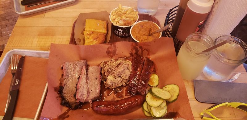 Pulled Pork That's Juicy and Full of Flavor