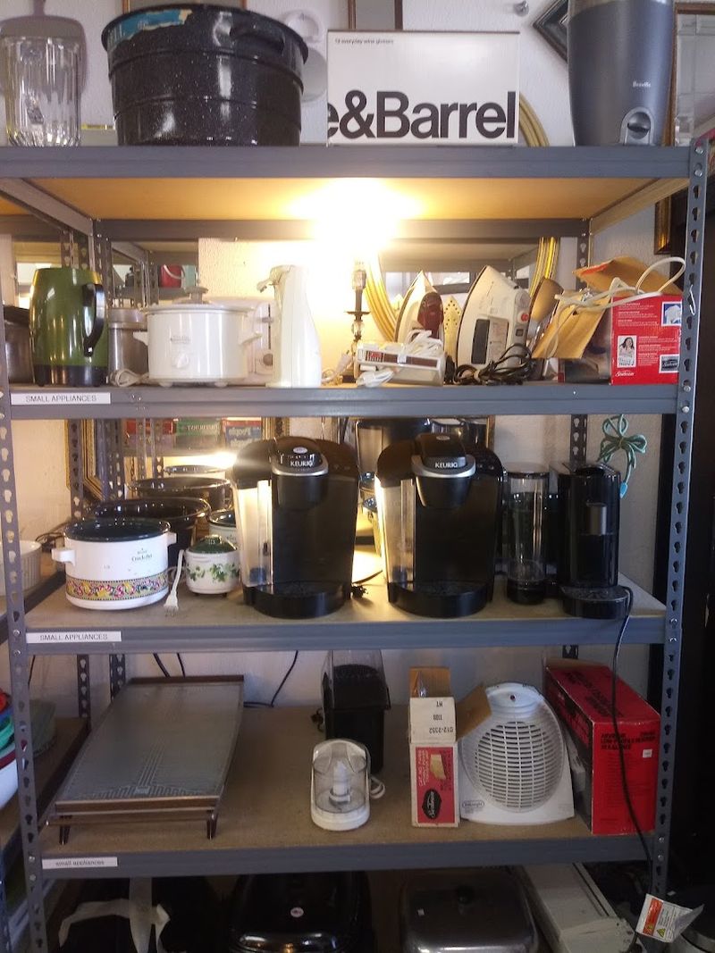 Pyrex and Kitchen Finds for the Home Cook on a Budget Pyrex and Kitchen Finds for the Home Cook on a Budget