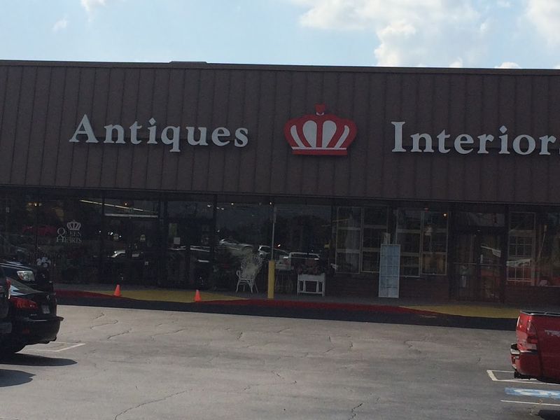 Queen of Hearts Antiques & Interiors - Marietta, Georgia