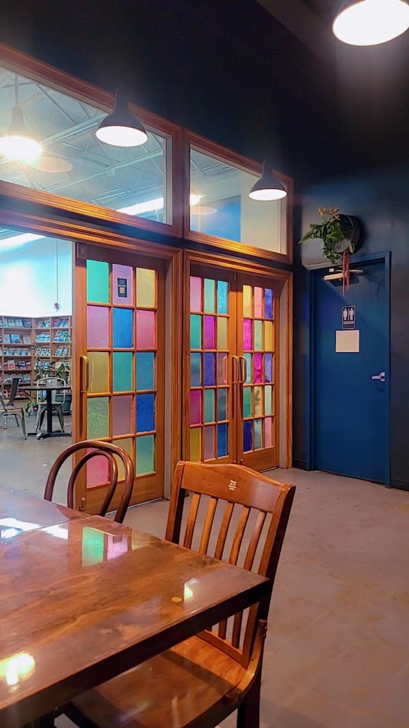 Quiet Reading Areas That Turn Browsing Into Relaxing
