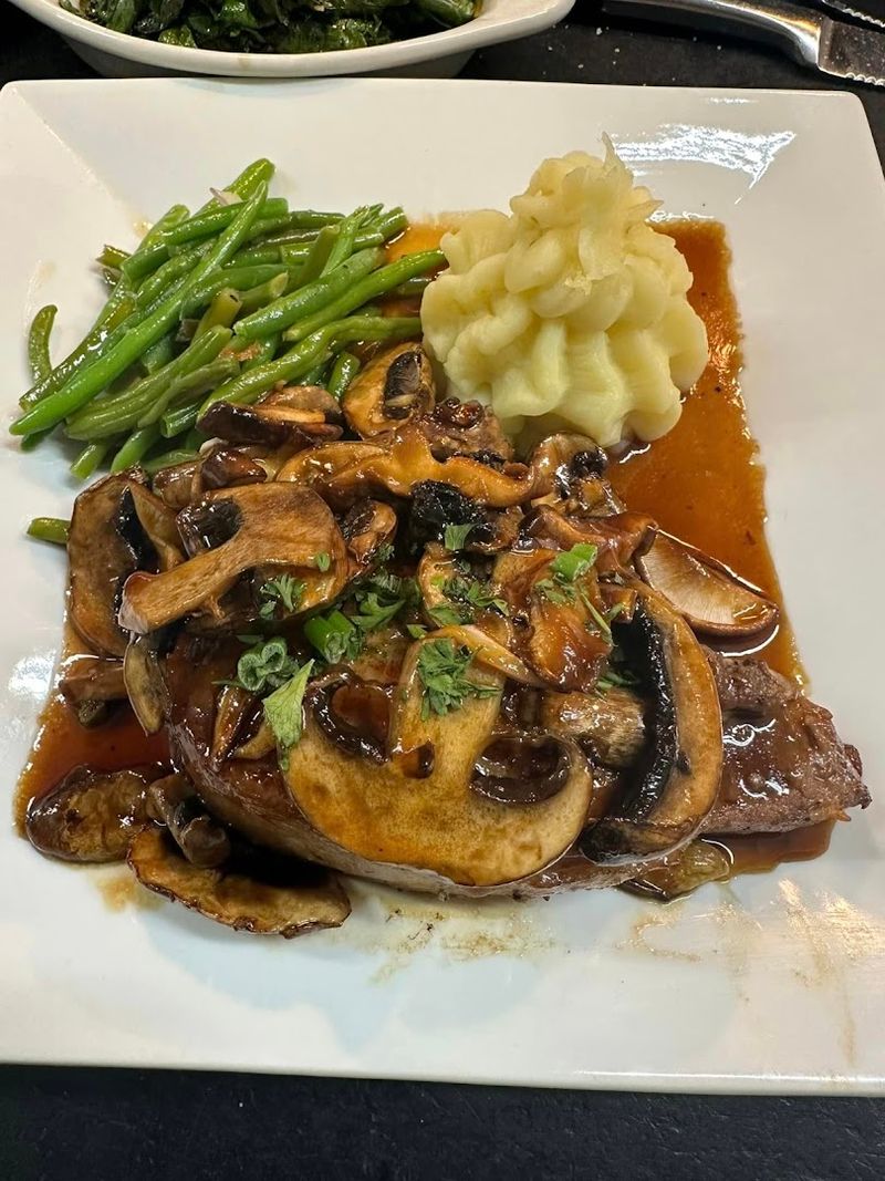 Rack of Lamb and Other Showstopper Entrees