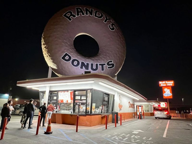 Randy's Donuts - Inglewood, California