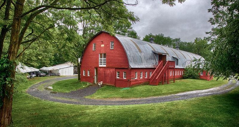 Red Barn Red Barn