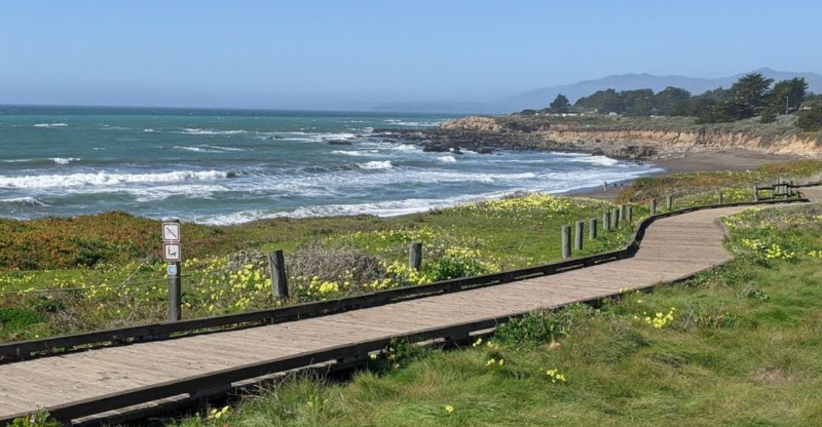 Retire In This Beautiful California Town And Every Day Feels Like A Vacation
