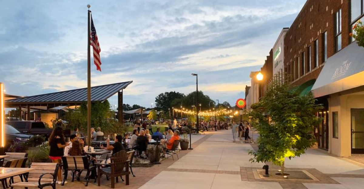 Retirees Are Thriving In This Affordable North Carolina Town