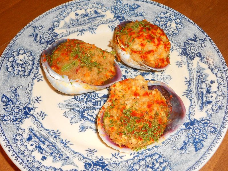 Rhode Island – Stuffies (Stuffed Quahogs)