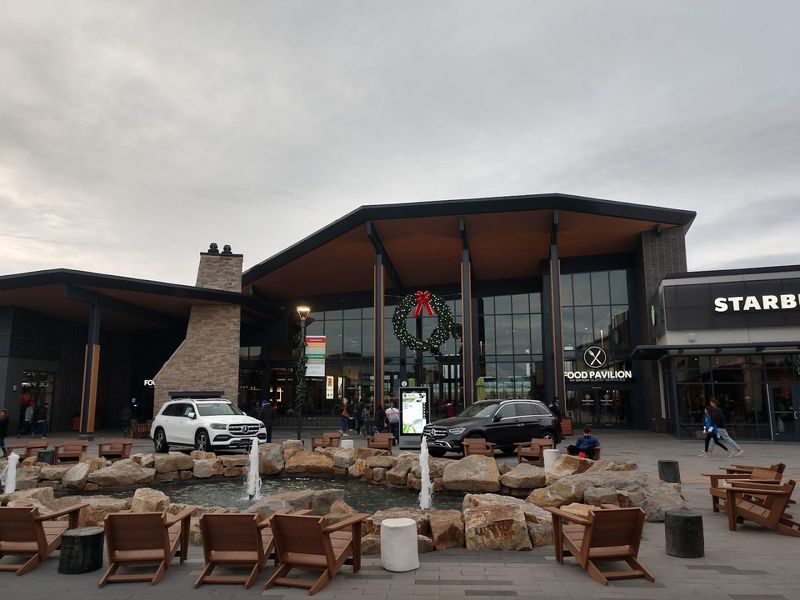 Rocky Mountain Views That Come Free With Every Visit