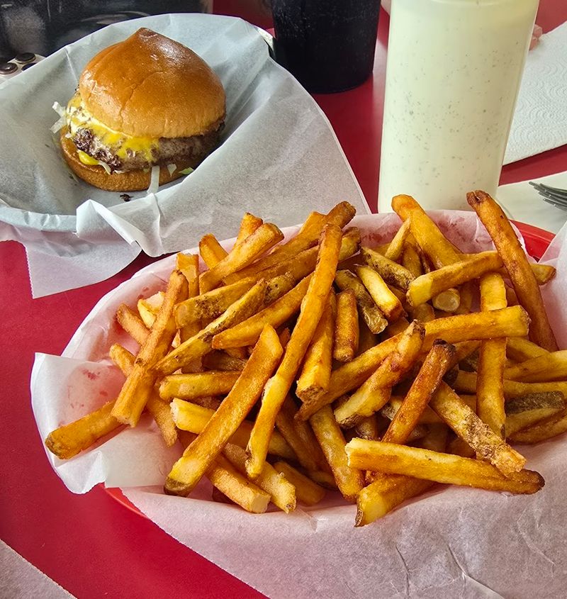 Ron's Hamburgers & Chili - Tulsa, Oklahoma