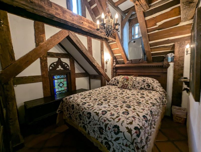 Rooms That Feel Straight Out of a Fantasy Novel Rooms That Feel Straight Out of a Fantasy Novel