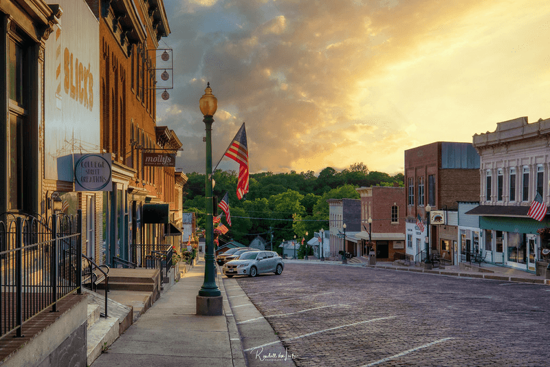 Scenic Country Roads and Rural Landscapes