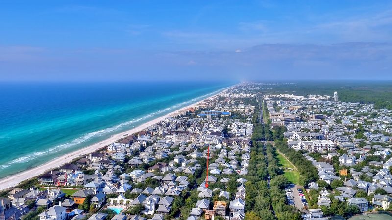 Scenic Highway 30A: The Road That Ties It All Together Scenic Highway 30A: The Road That Ties It All Together