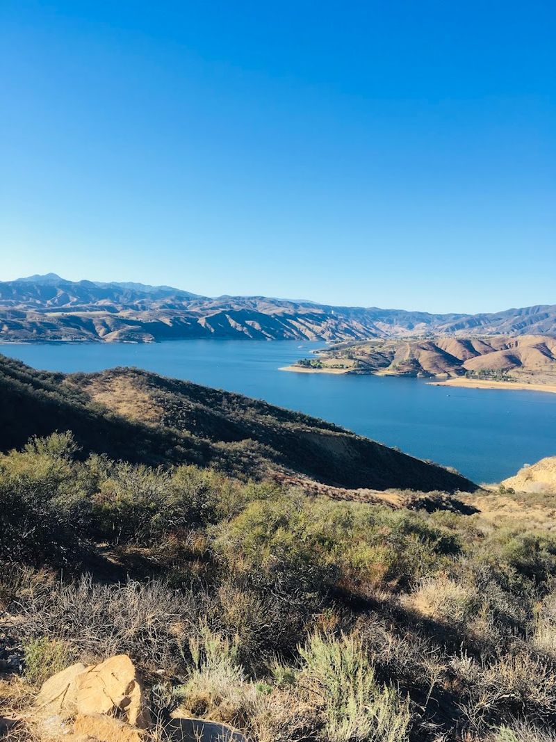 Scenic Hiking Trails With Jaw-Dropping Views Scenic Hiking Trails With Jaw-Dropping Views