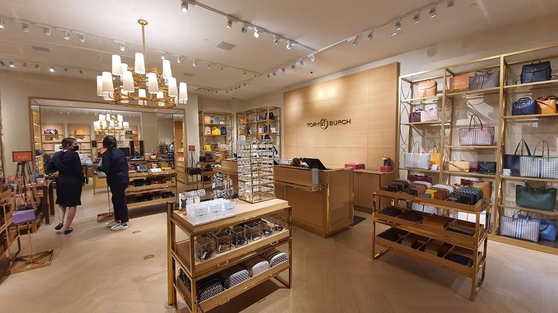 Scoring Big on Designer Brands Without the Designer Price Tag