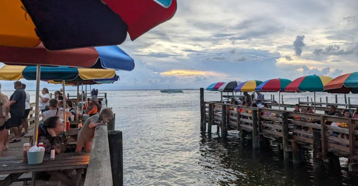 Seafood Lovers Travel Across Florida To Dine At This Legendary Restaurant