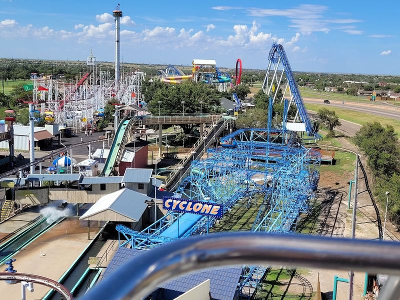 Season Passes: The Smartest Way to Enjoy Wonderland All Summer Season Passes: The Smartest Way to Enjoy Wonderland All Summer