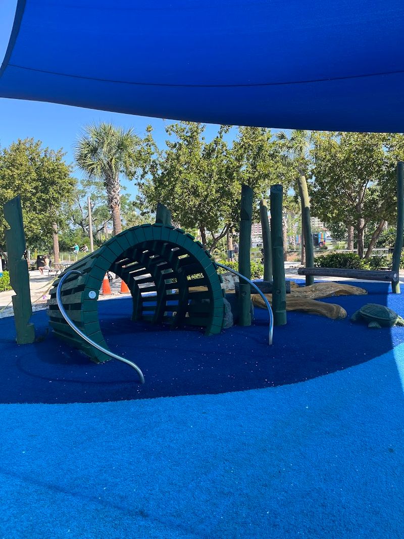 Shady Spots and Seating for Parents