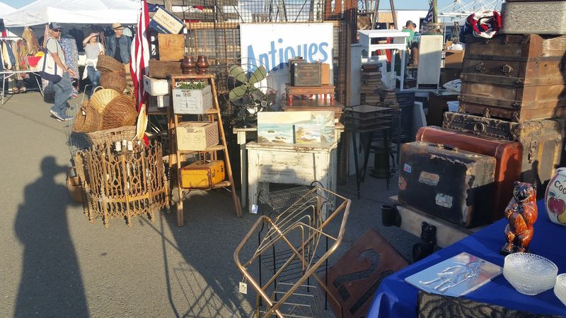 Shopping Cart Rentals Available Right on the Grounds