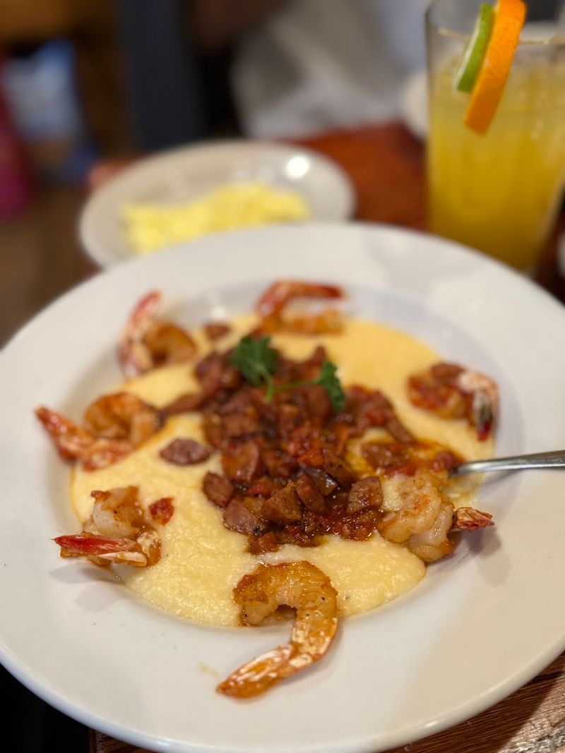 Shrimp and Grits Done Right Shrimp and Grits Done Right