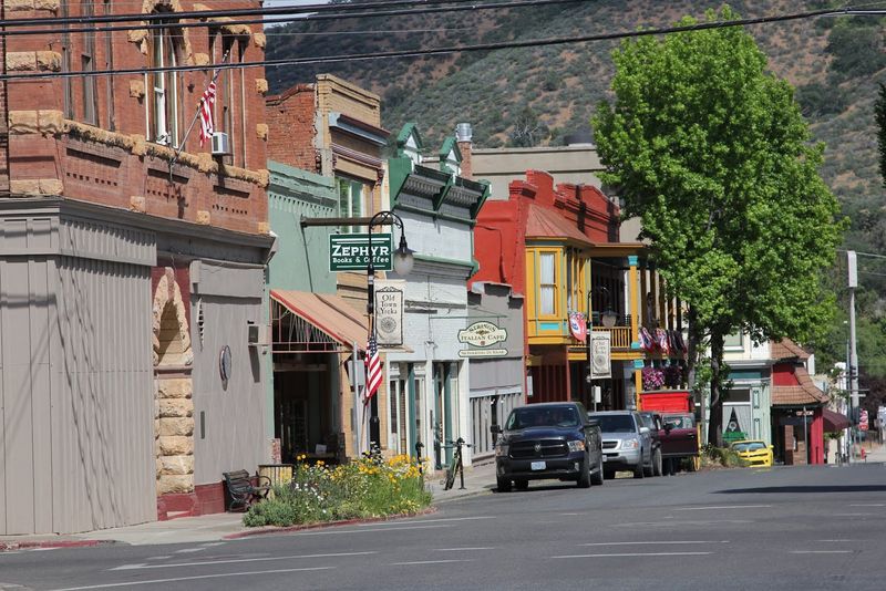 Siskiyou County's Laid-Back County Seat