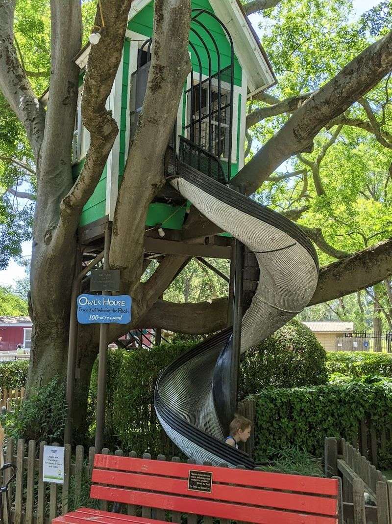 Slides That Kids Simply Refuse to Leave Slides That Kids Simply Refuse to Leave