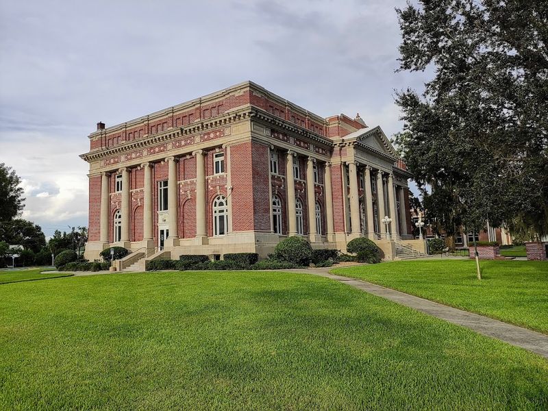 Small-Town Schools With a Personal Touch