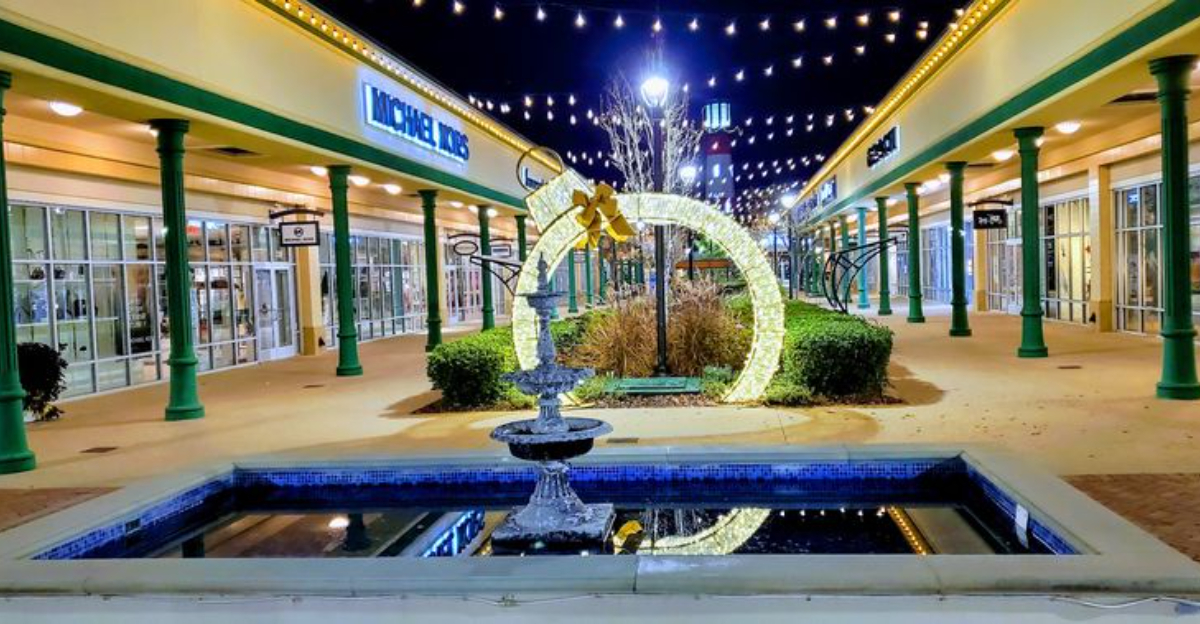 Smart Shoppers Can’t Stop Visiting This Giant Georgia Outlet Mall Packed With Incredible Deals Year-Round