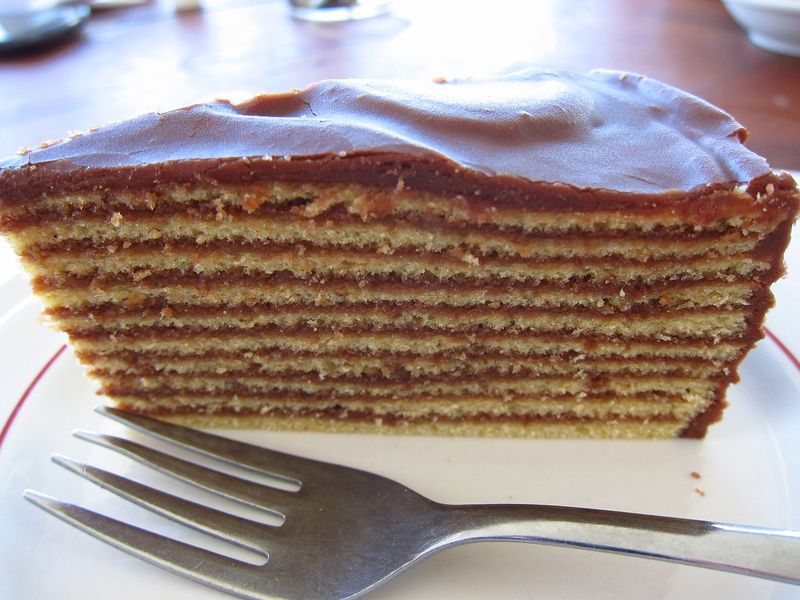 Smith Island Cake