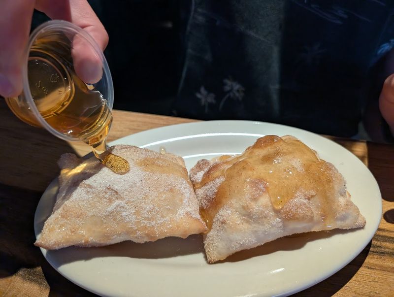 Sopapillas With Honey for a Sweet Finish Sopapillas With Honey for a Sweet Finish