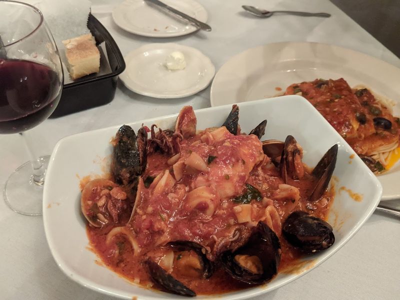 Southern Italian Cooking That Stays True to Its Roots