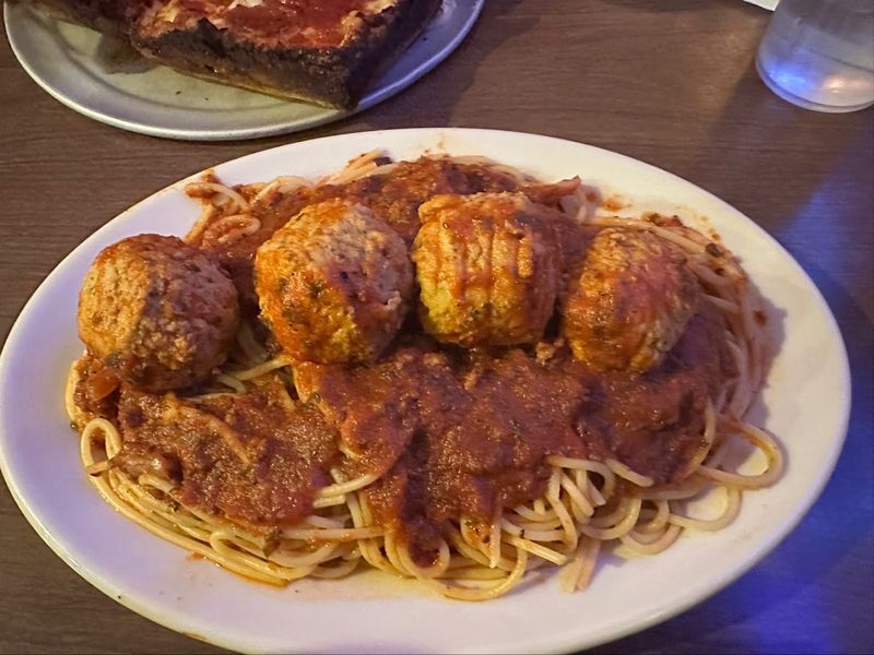 Spaghetti With Meat Sauce That Steals the Spotlight