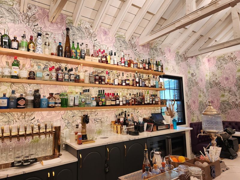 Speakeasy Experience with Sweet Endings