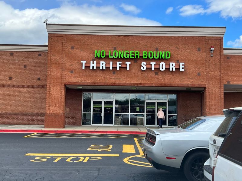 Special Discounts for Seniors and Military Shoppers Special Discounts for Seniors and Military Shoppers