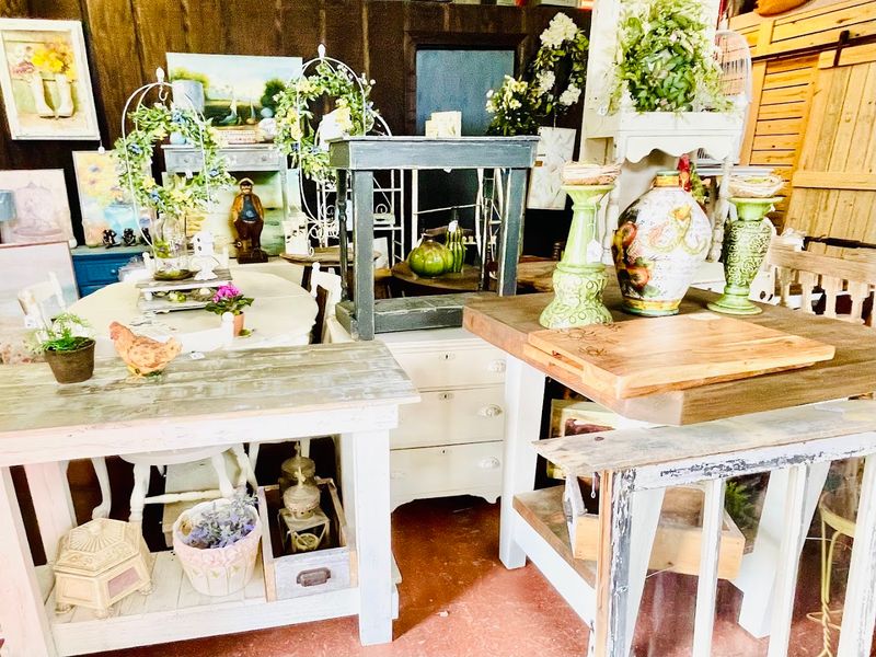 Specialty Booths That Cater to Every Interest