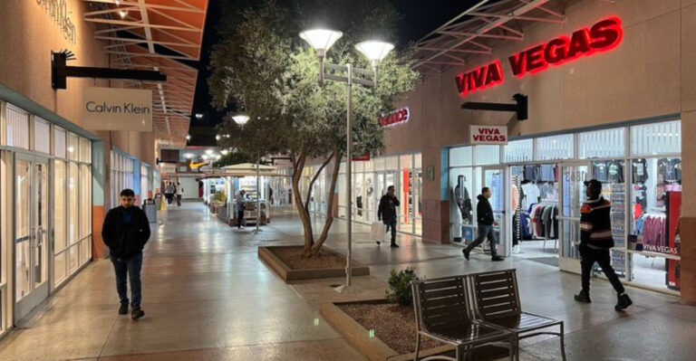 Spend The Entire Day Shopping At This Massive Nevada Outlet Mall Without Breaking The Bank