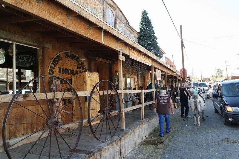 Staged Wild West Gunfight Shows