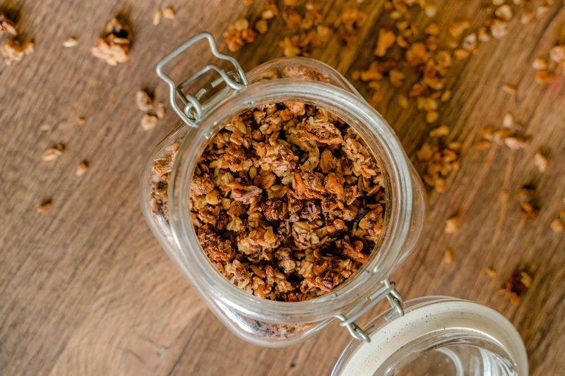 Store Granola