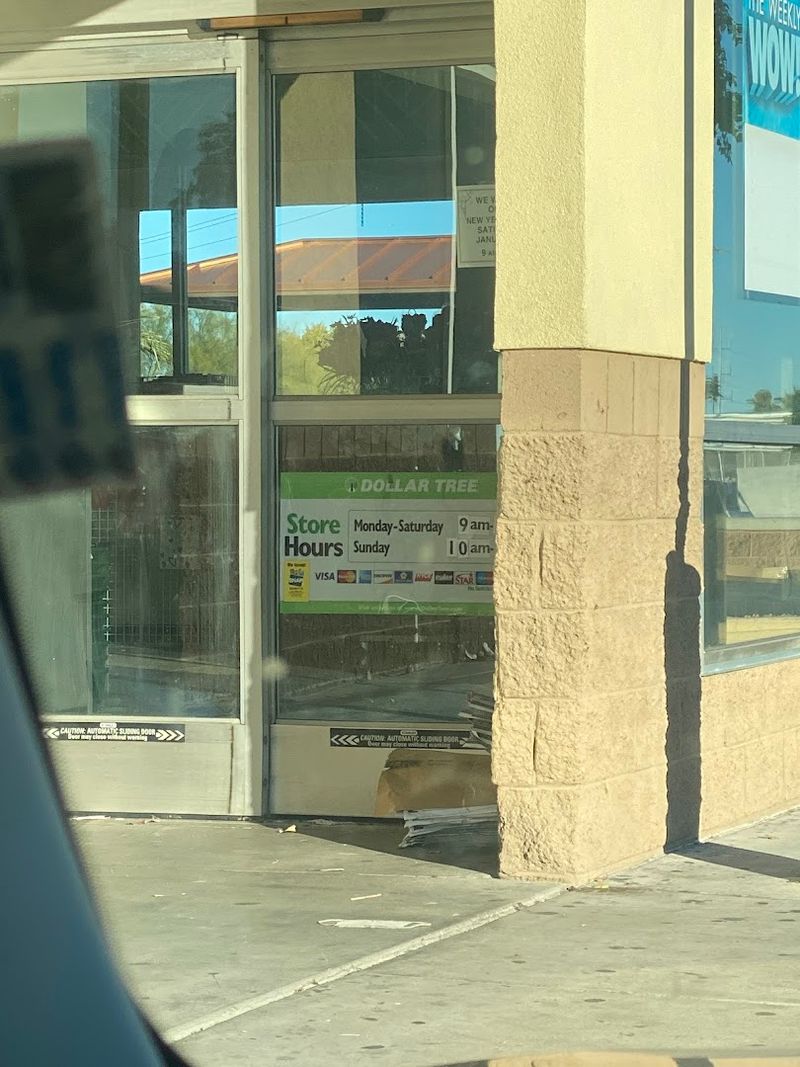 Store Hours That Fit Almost Any Schedule