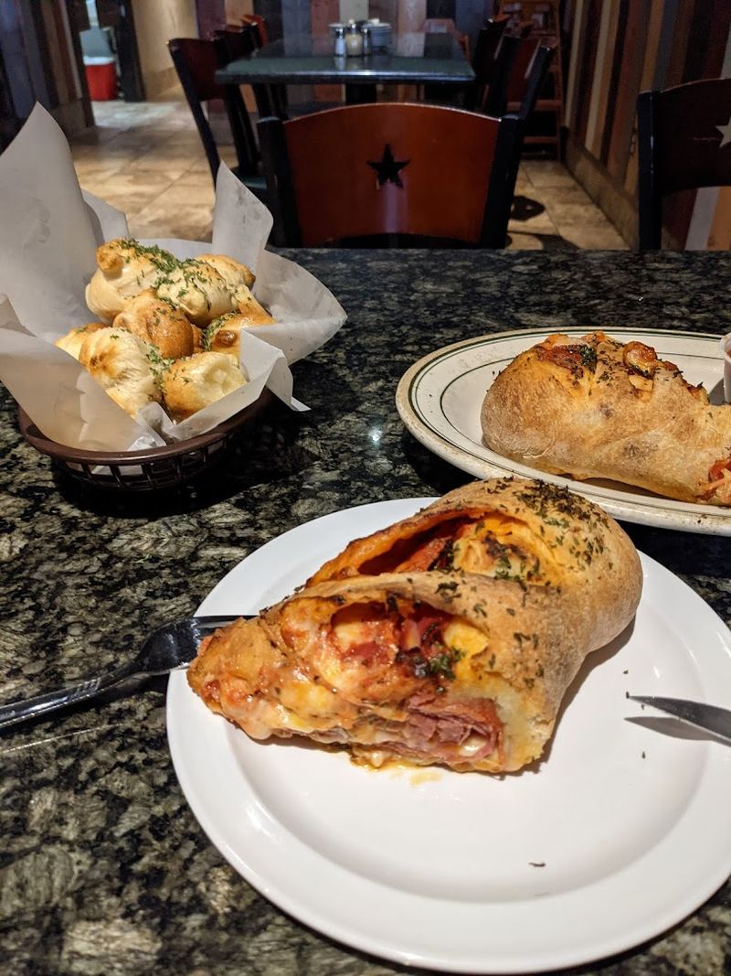 Stromboli That Earns Repeat Visits