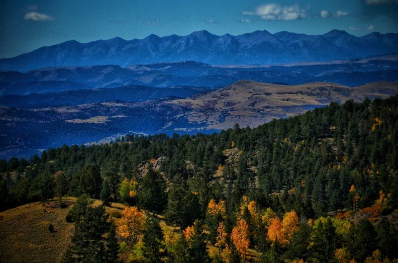 Stunning Mountain Scenery That Stops You in Your Tracks