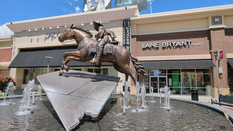 Stunning Public Art and Bronze Sculptures Throughout the Grounds