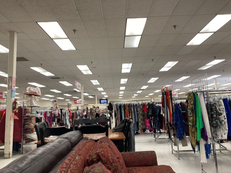 Supporting Local Causes While Scoring Amazing Deals Supporting Local Causes While Scoring Amazing Deals