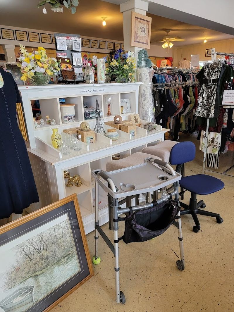 Sustainable Shopping With a Community Spirit