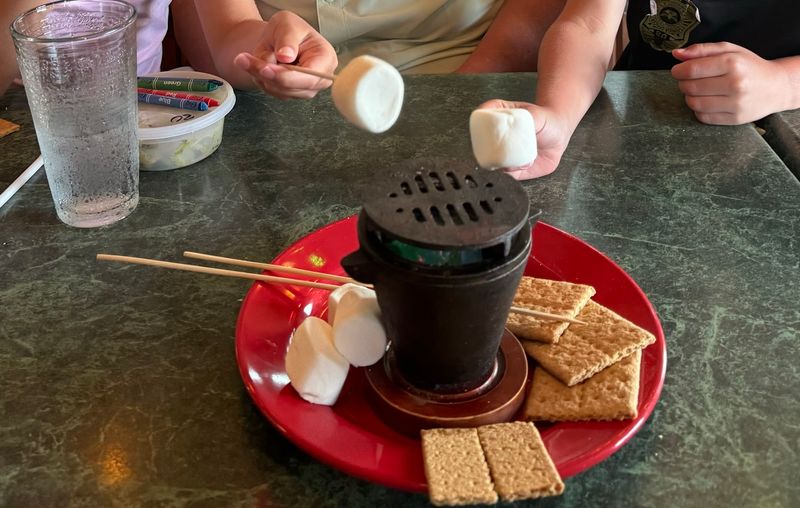 Tableside S'mores: The Sweetest Surprise in Atlantic Beach