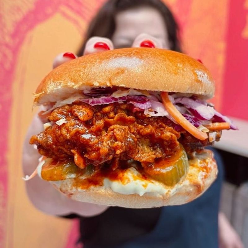 Tennessee – Hot Chicken Sandwich